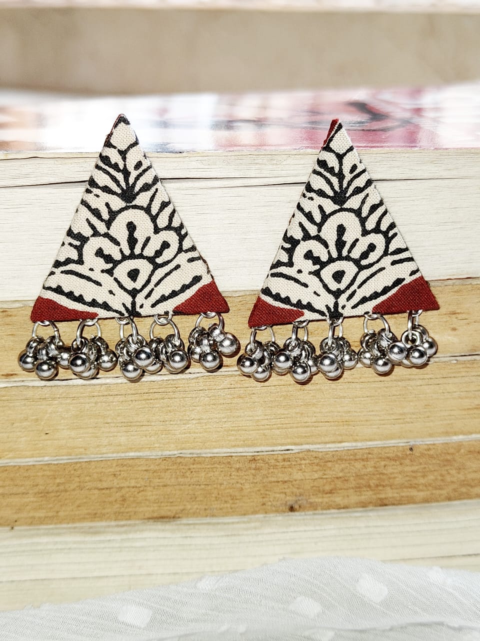 Ahana Brown Earrings