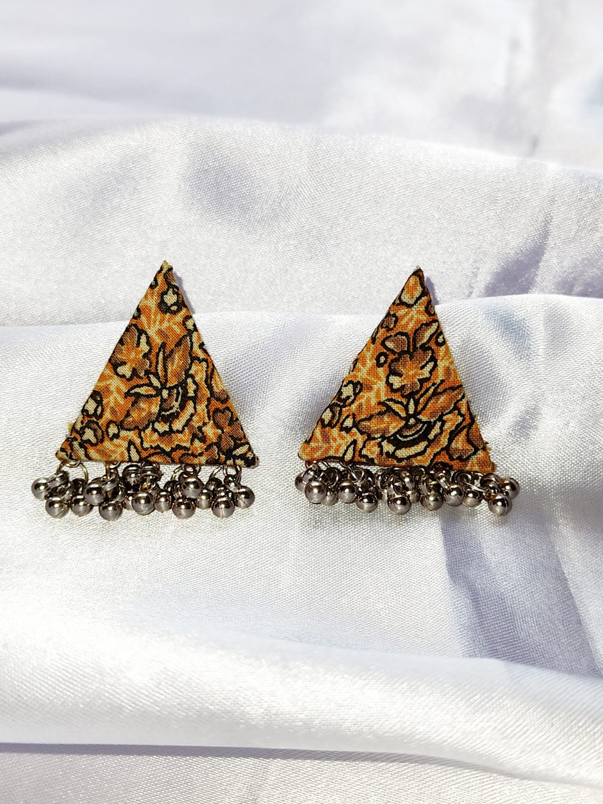 Ahana Brown Earrings